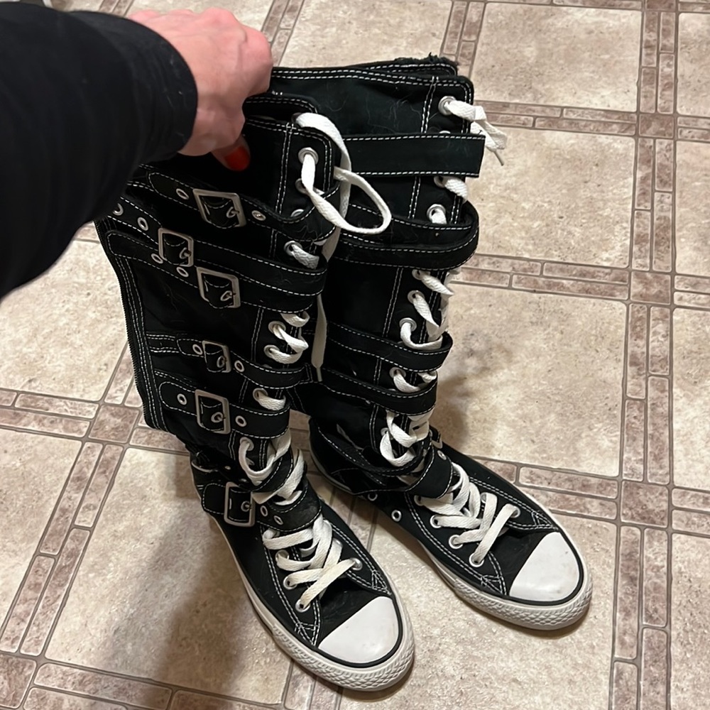 Women’s 7/Men’s 5 extra high black strappy Converse